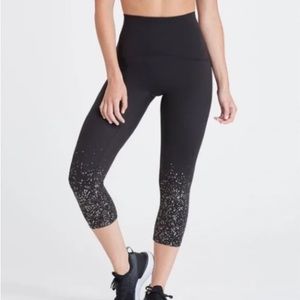 Spanx Cropped Leggings Booty Boost Gold Speckled Ombré